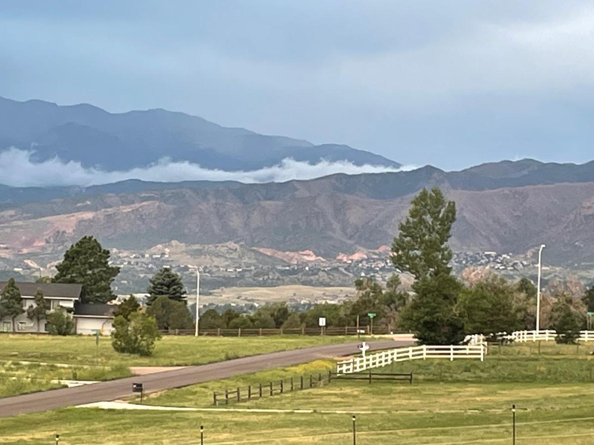 Spacious Family In The Colorado Springs