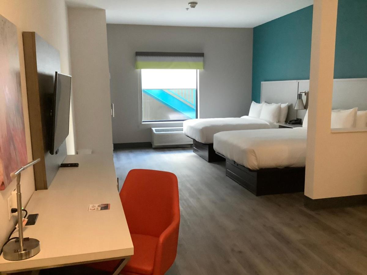 Comfort East - Medical Center Area 2*