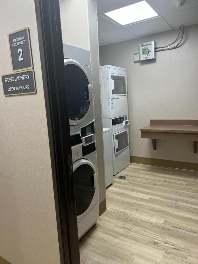 Hotel Comfort East - Medical Center Area