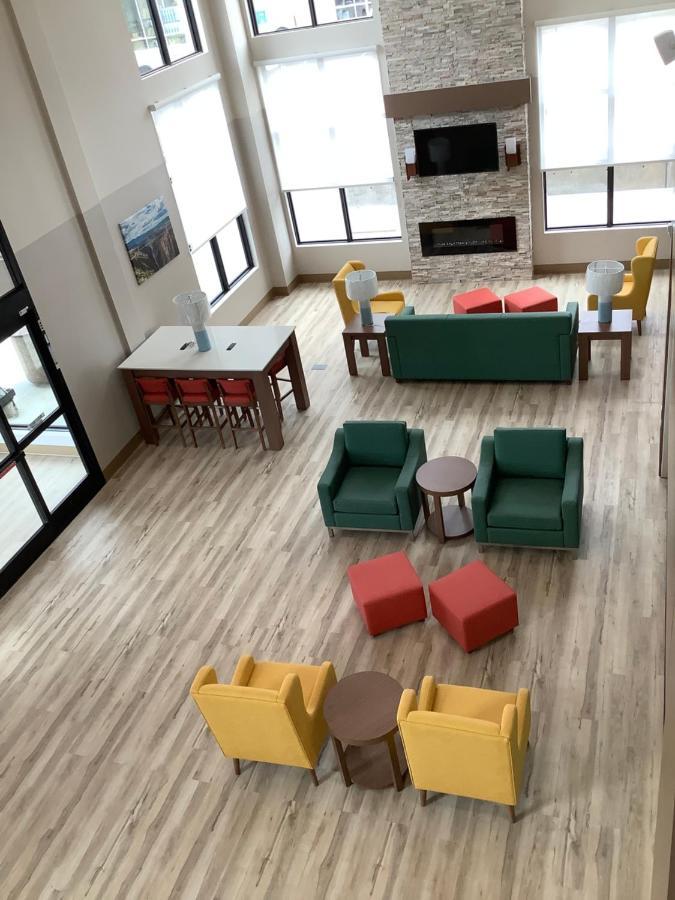 Comfort East - Medical Center Area