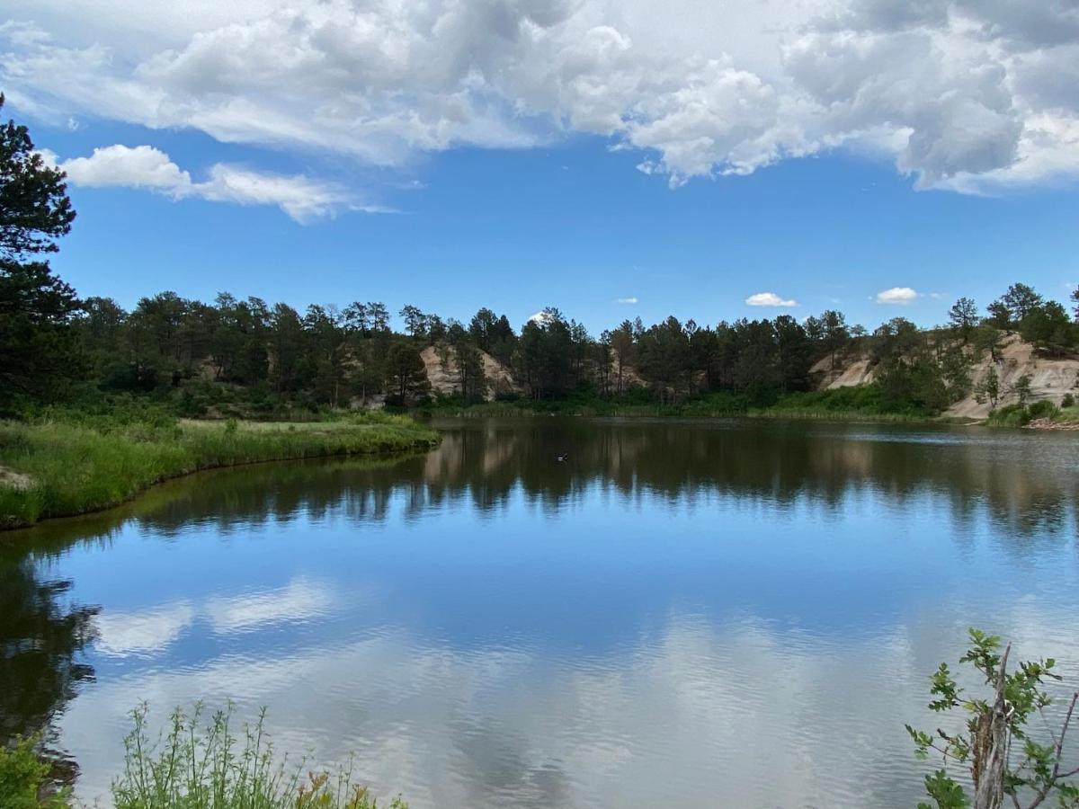 Holiday home Artsy Close To Usafa With Fireplace And Patio *