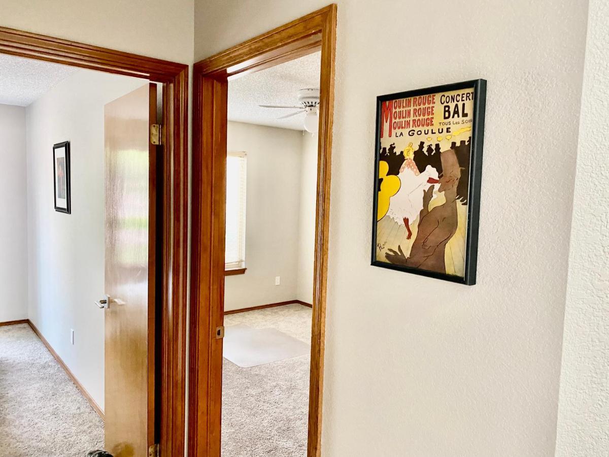 Holiday home Artsy Close To Usafa With Fireplace And Patio Colorado Springs