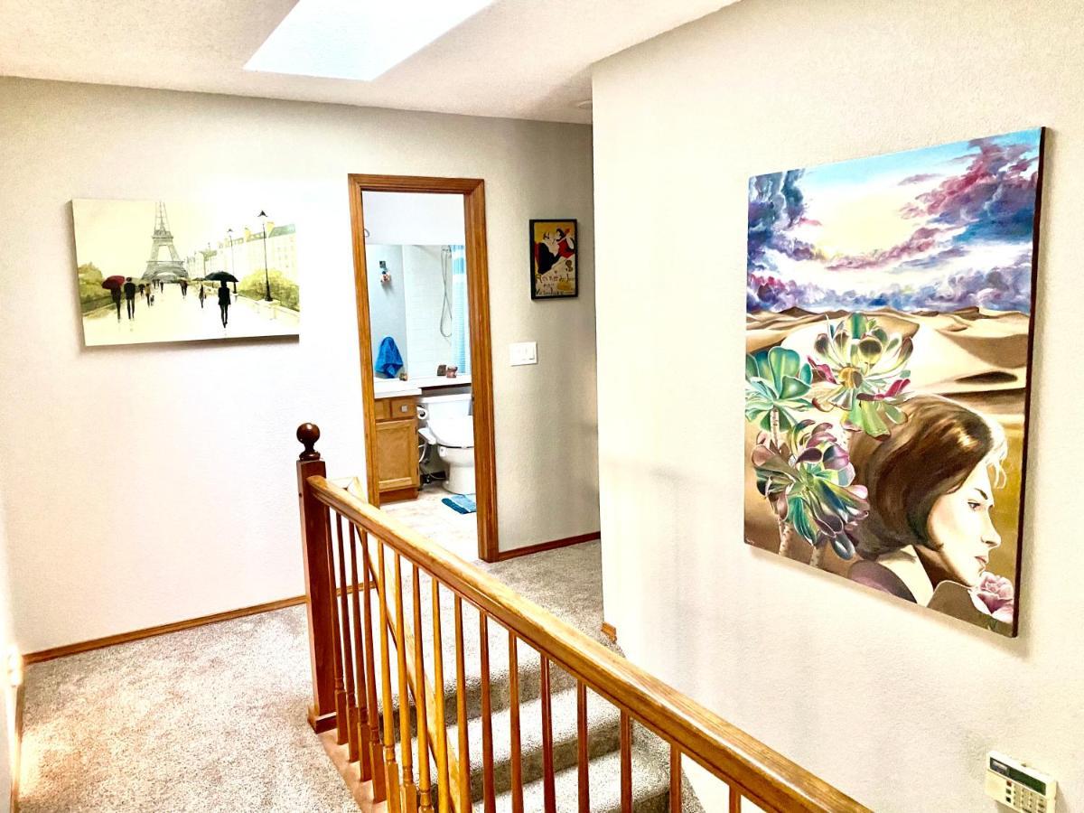 Artsy Close To Usafa With Fireplace And Patio Colorado Springs