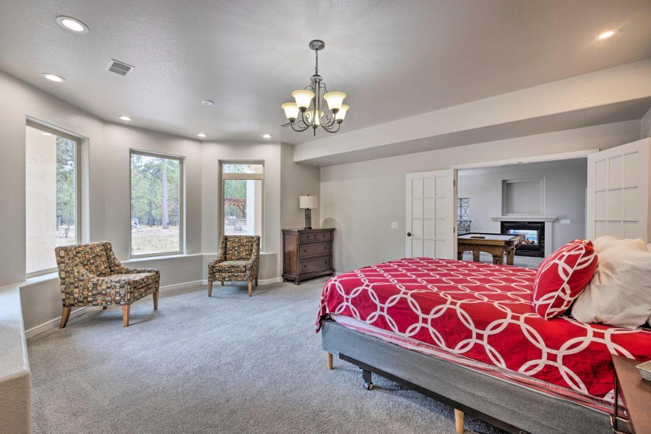 Holiday home Estate With Indoor Pool And Decks About 25 Mi To Dtwn *