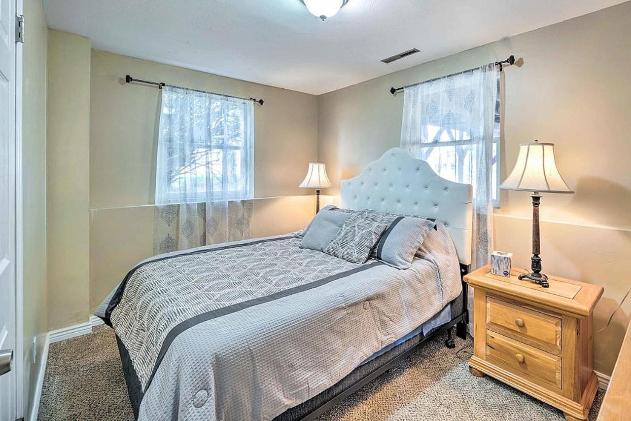 Villa Three Bedroom, California King Bed *
