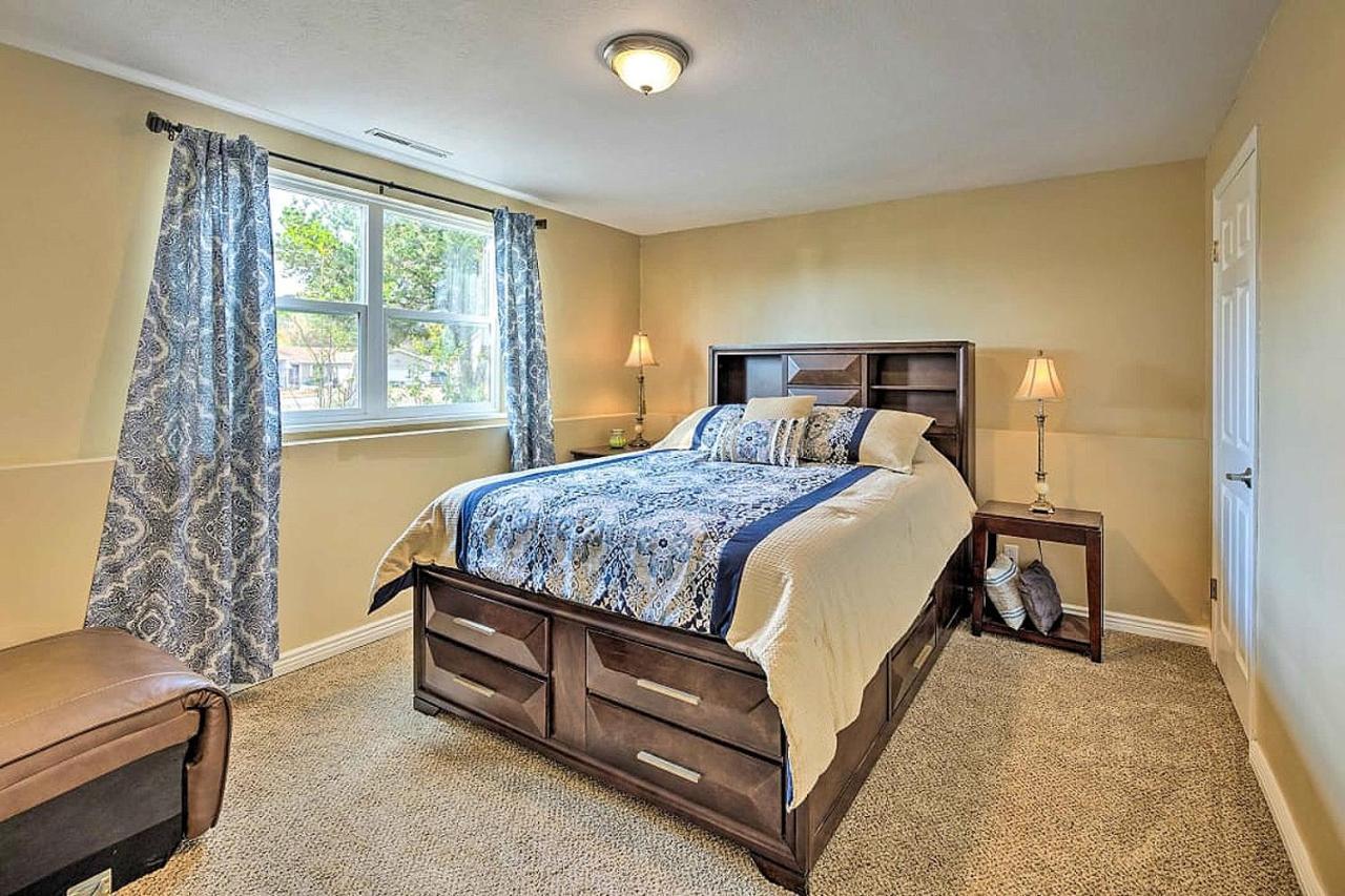 Three Bedroom, California King Bed Colorado Springs