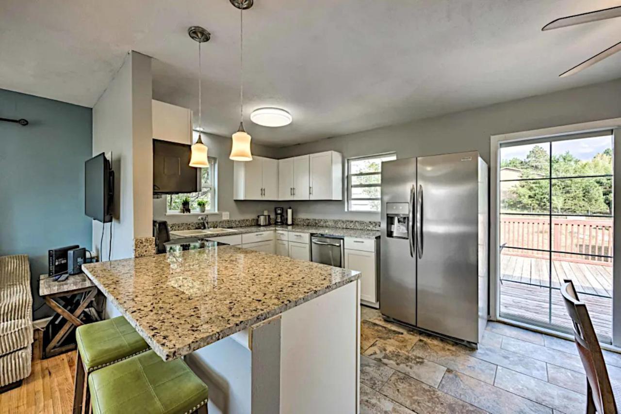 Three Bedroom, California King Bed *