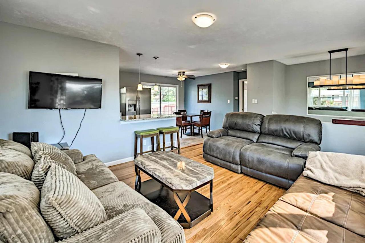 Three Bedroom, California King Bed