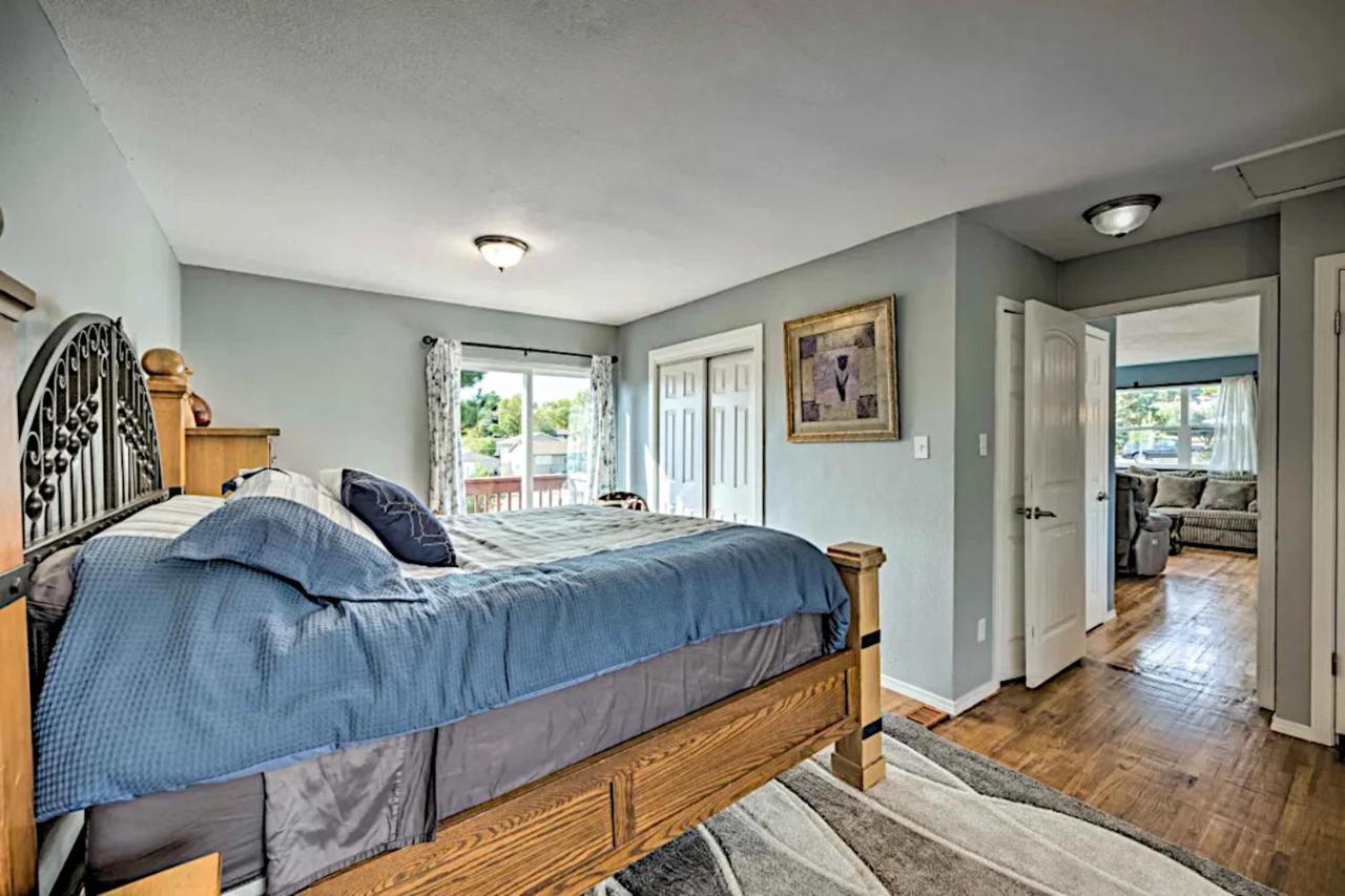 Villa Three Bedroom, California King Bed Colorado Springs