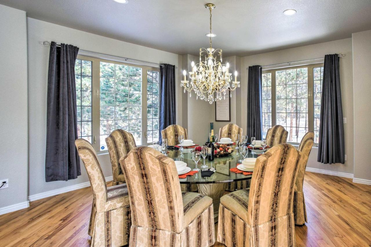 Estate With Indoor Pool And Decks About 25 Mi To Dtwn *