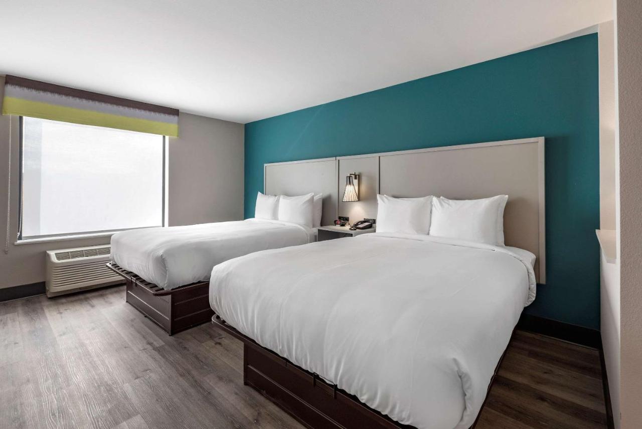 Comfort East - Medical Center Area 2*