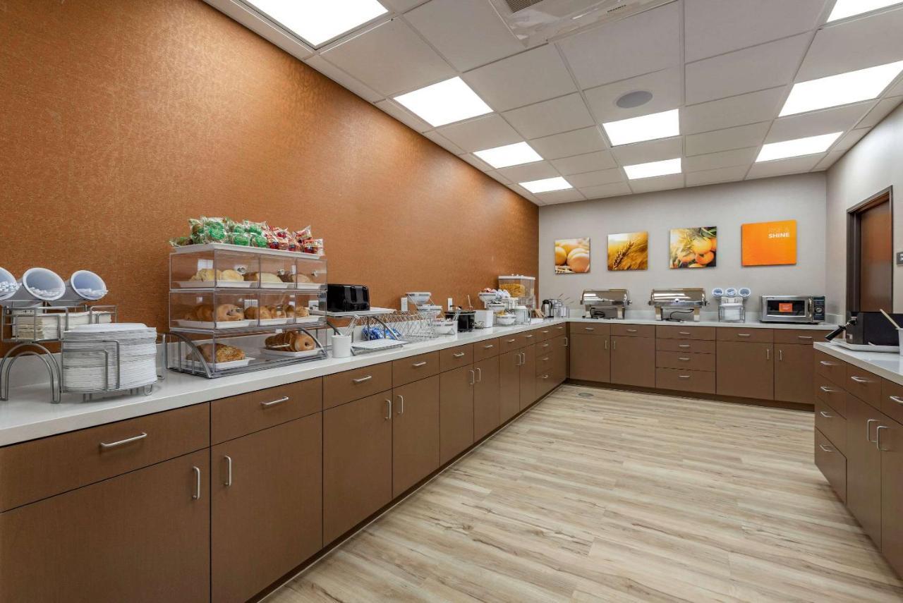 Comfort East - Medical Center Area Hotel