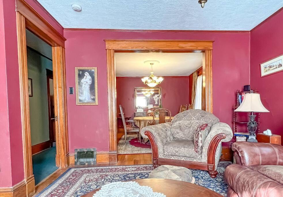 Full Kitchen,close To Downtown And Family Friendly Villa *