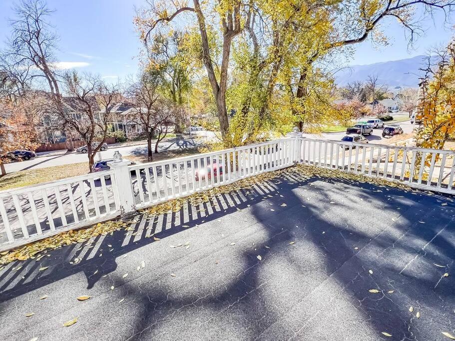 Full Kitchen,close To Downtown And Family Friendly Villa *