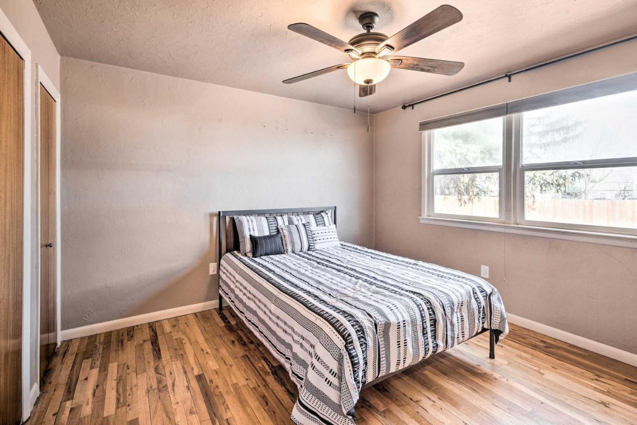 Holiday home Game Room, 3 Mi To Downtown *