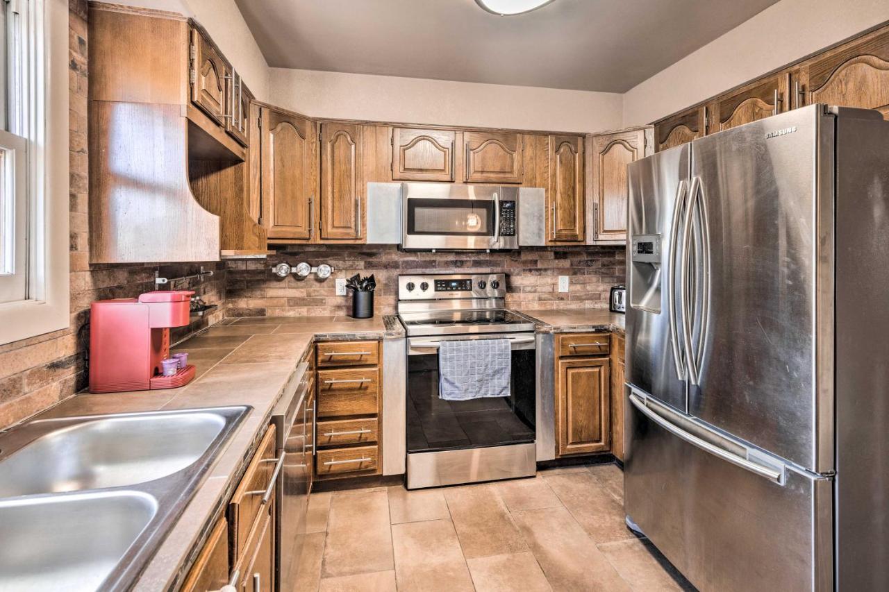 Game Room, 3 Mi To Downtown *