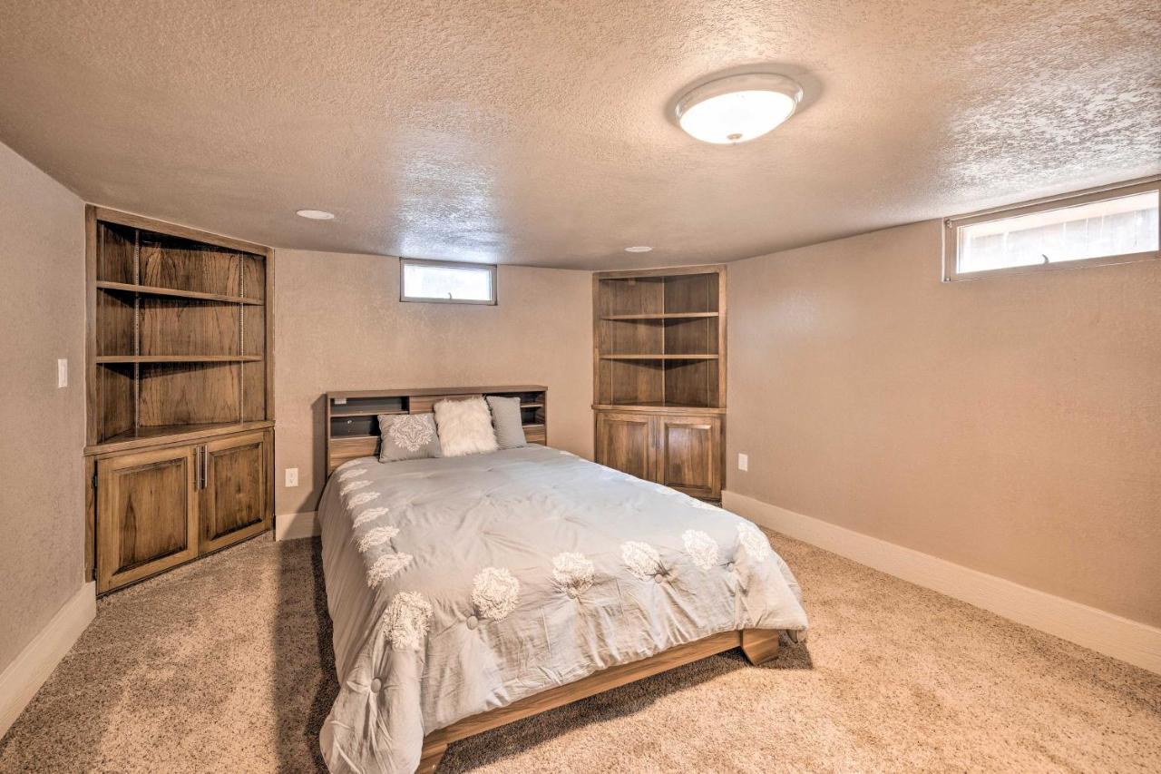 Holiday home Game Room, 3 Mi To Downtown