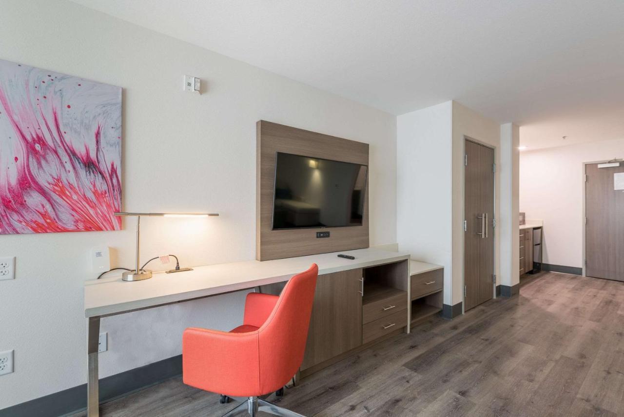 Comfort East - Medical Center Area Hotel 2*