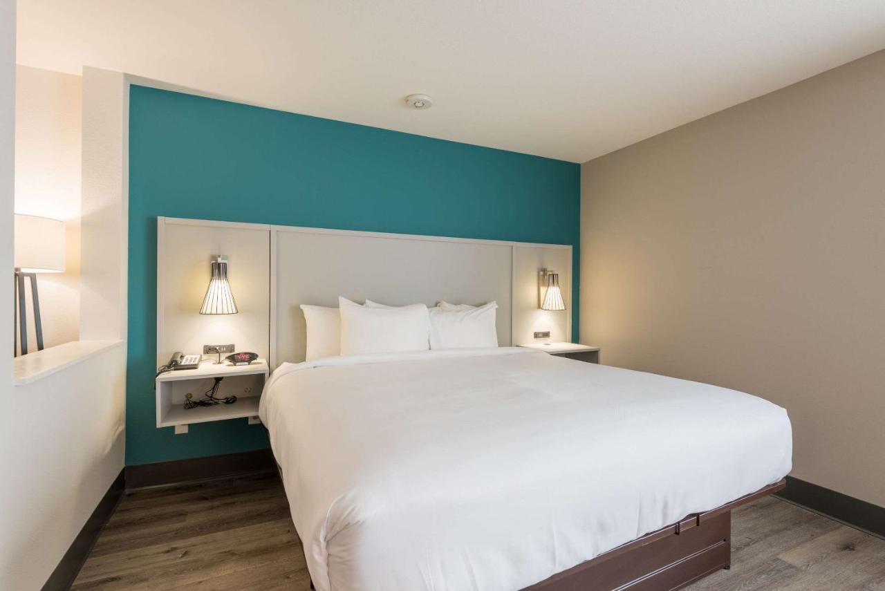 Comfort East - Medical Center Area 2* Colorado Springs