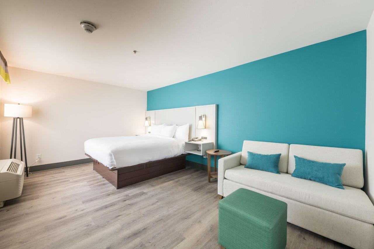Hotel Comfort East - Medical Center Area