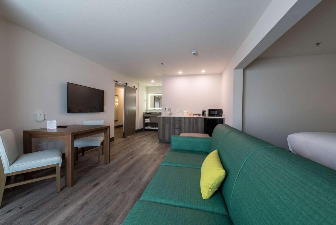 Comfort East - Medical Center Area Hotel 2*