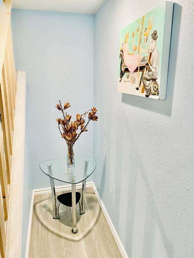 Artsy By Air Force Academy With Office Space Apartment