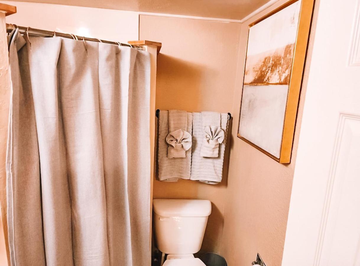 Villa Pet Friendly 2 King Beds Af Academy Sleeps 12 Colorado Springs