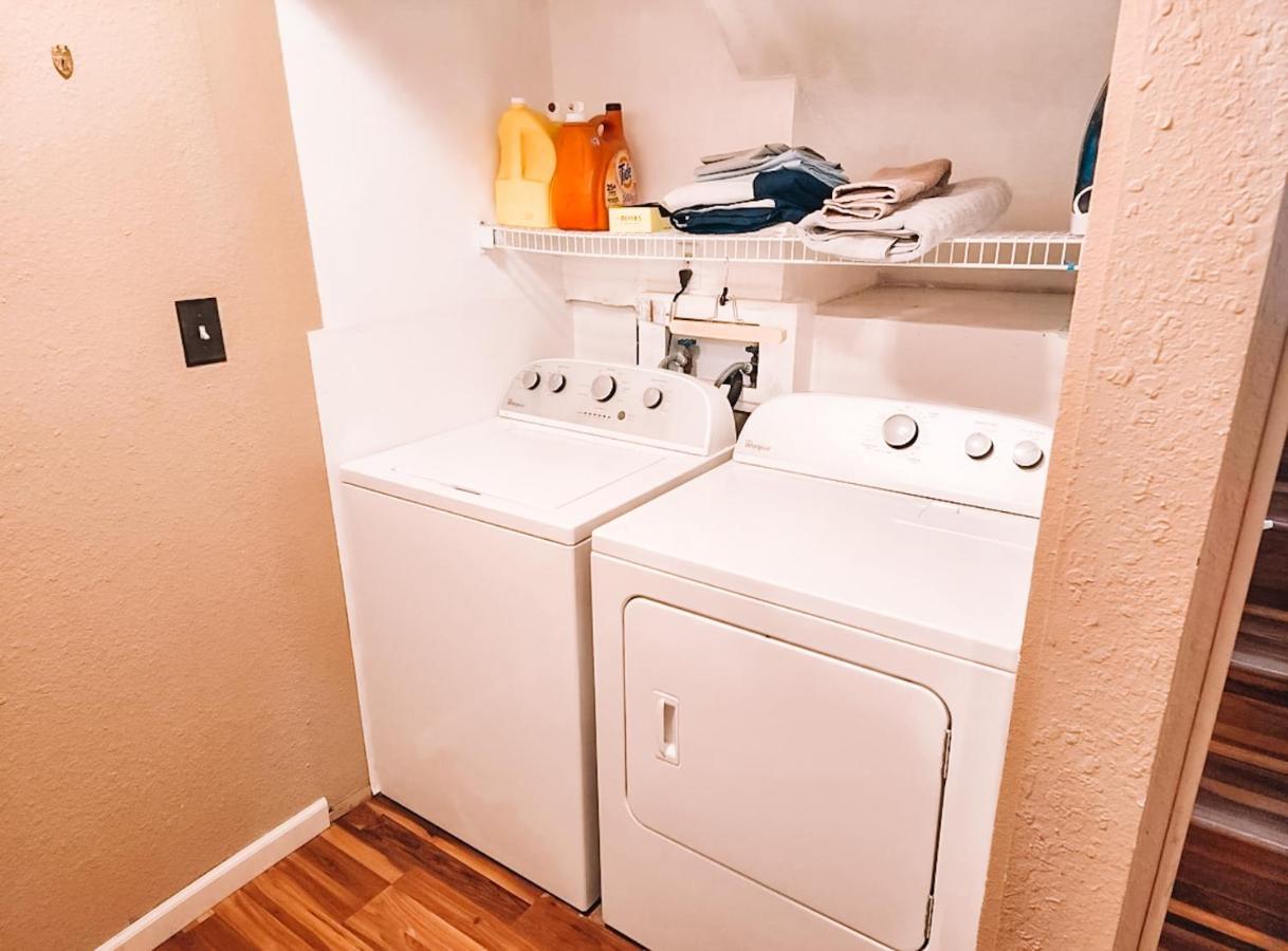 Pet Friendly 2 King Beds Af Academy Sleeps 12 Villa Colorado Springs