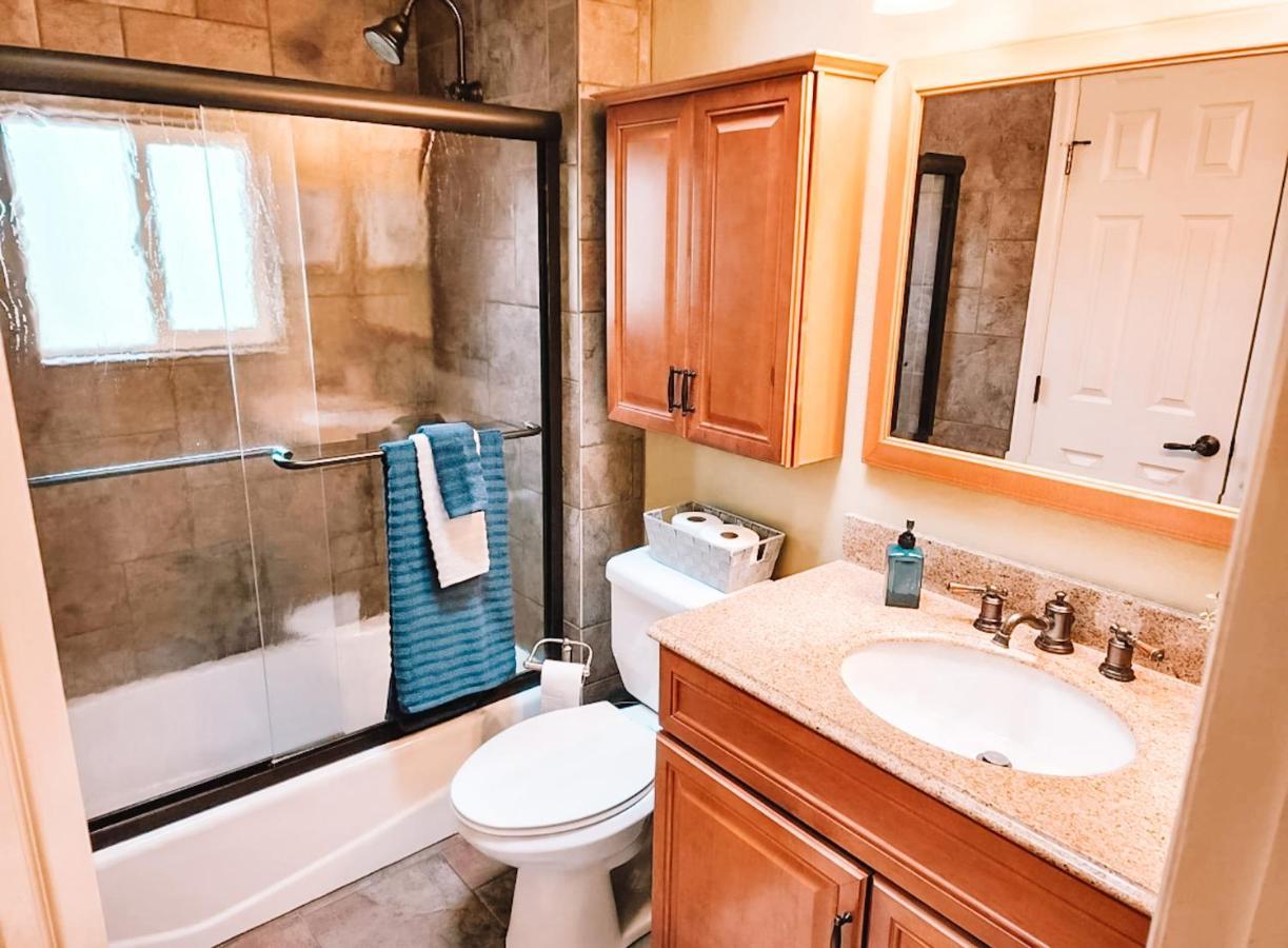 Pet Friendly 2 King Beds Af Academy Sleeps 12 * Colorado Springs