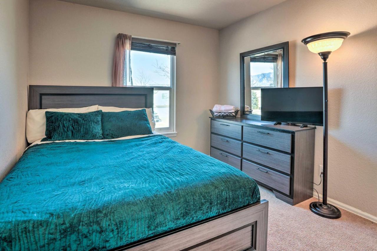 House 5 Mi To Downtown Holiday home