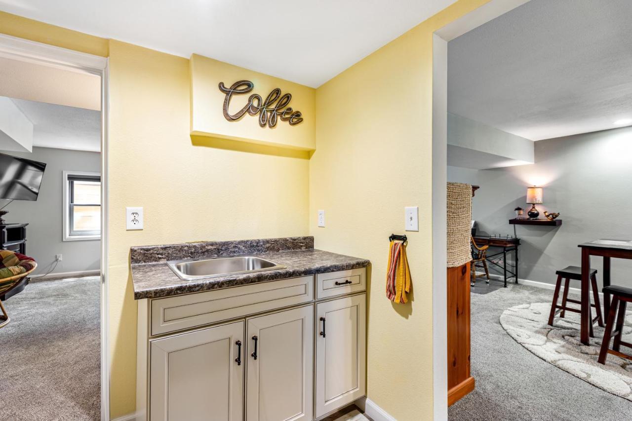 Golden Hills Retreat A