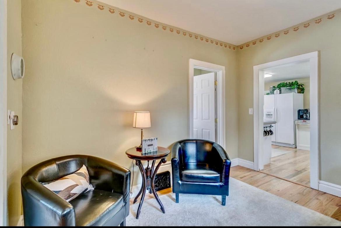 Holiday home The Historic Blue Bird Colorado Springs
