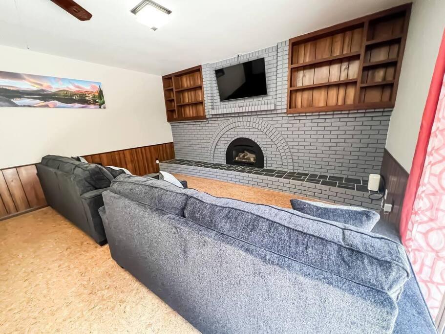 4 King Beds/6bdrm & 3ba/your Ideal Family Getaway * Colorado Springs