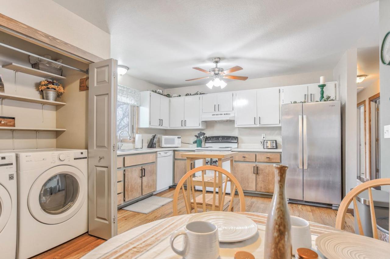 5 Minutes To Downtown And Just Minutes To Military And Hospitals Holiday home