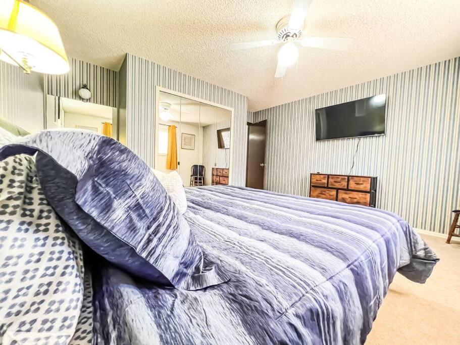 4 King Beds/6bdrm & 3ba/your Ideal Family Getaway Villa *