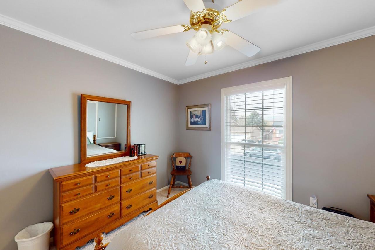 Springs Sanctuary Holiday home Colorado Springs