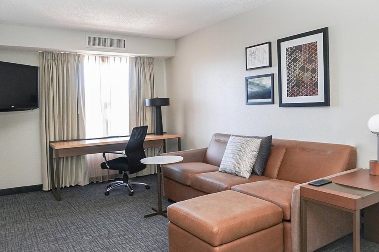 North/air Force Academy Hotel 3*