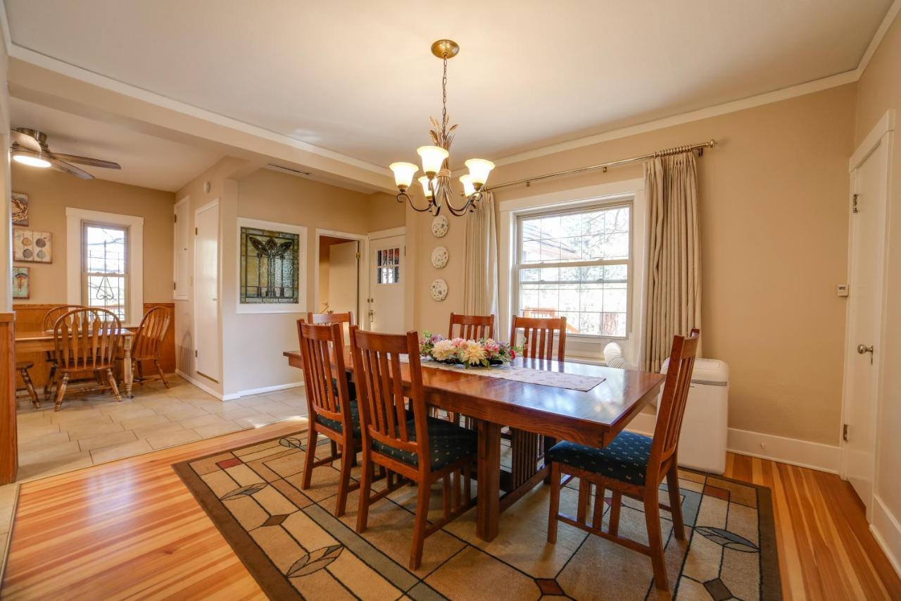 Inviting House With Spacious Deck! * Colorado Springs