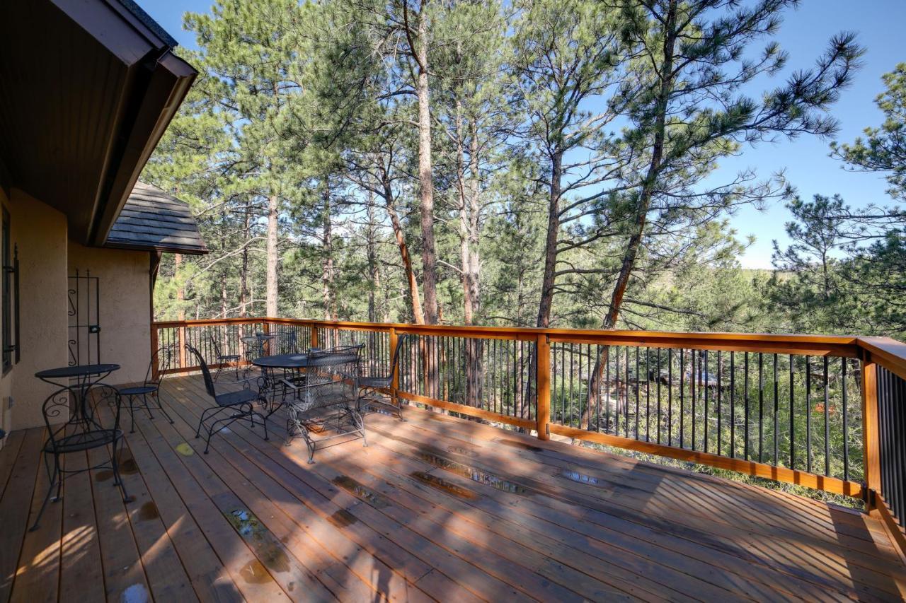 Holiday home Inviting House With Spacious Deck! *