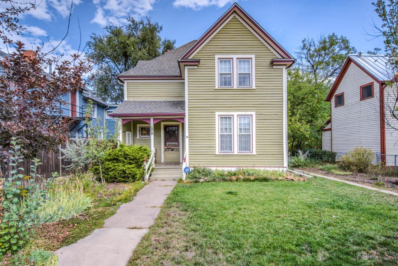 Victorian Charm With Hot Tub & Fire Pit Downtown Holiday home Colorado Springs