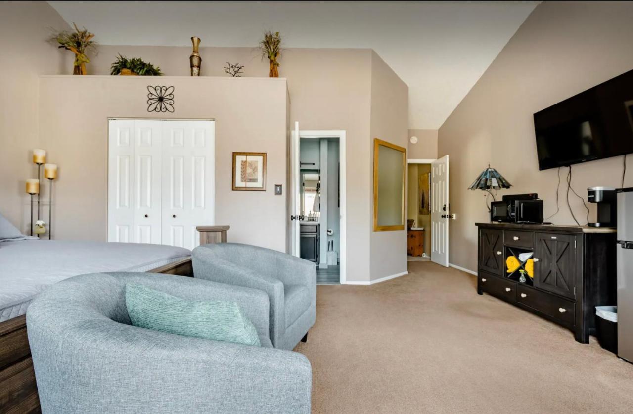 A Colorado With A View - King Homestay *