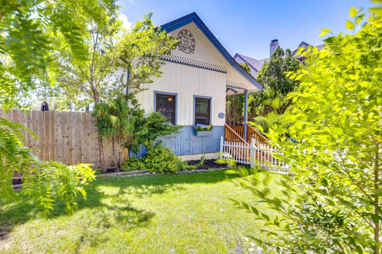 Historic With Yard In Downtown Holiday home Colorado Springs
