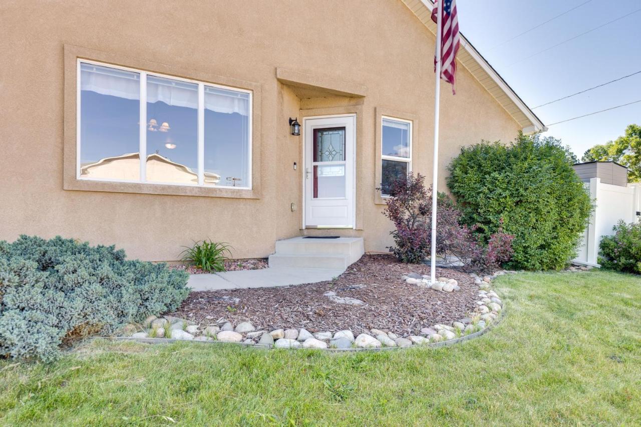 Townhome With Game And Grill! Colorado Springs