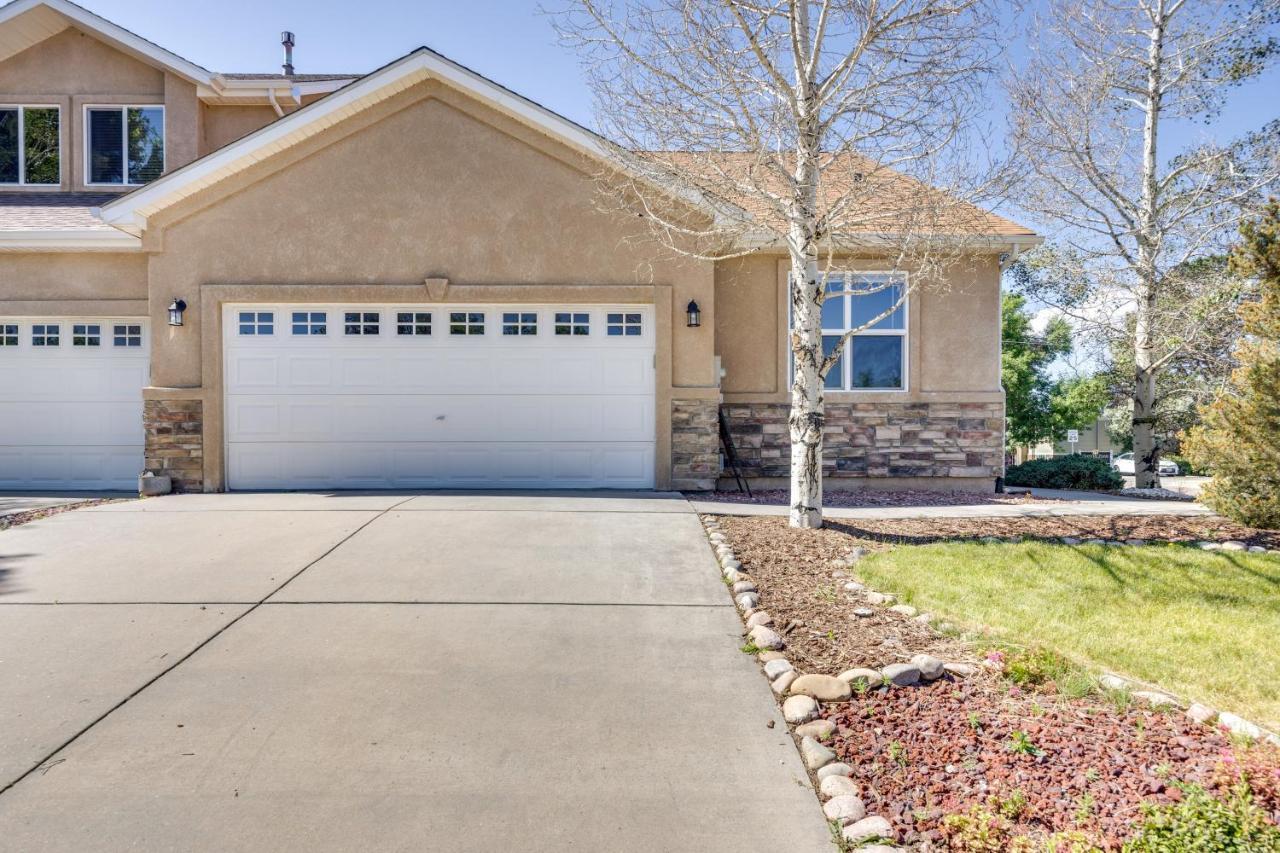 Townhome With Game And Grill! * Colorado Springs