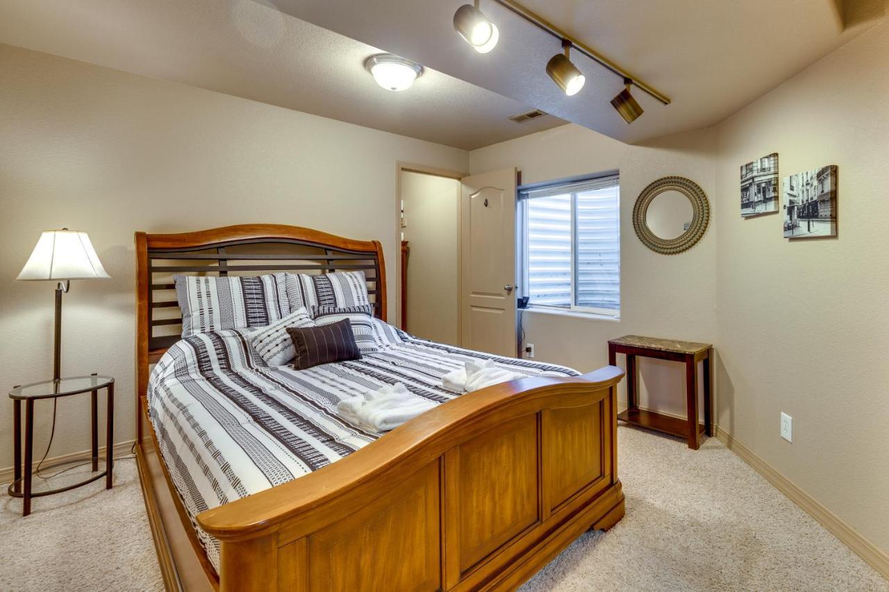 Townhome With Game And Grill! Holiday home *