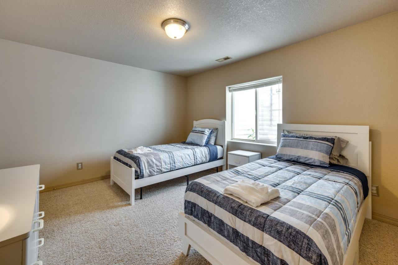 Townhome With Game And Grill! Colorado Springs