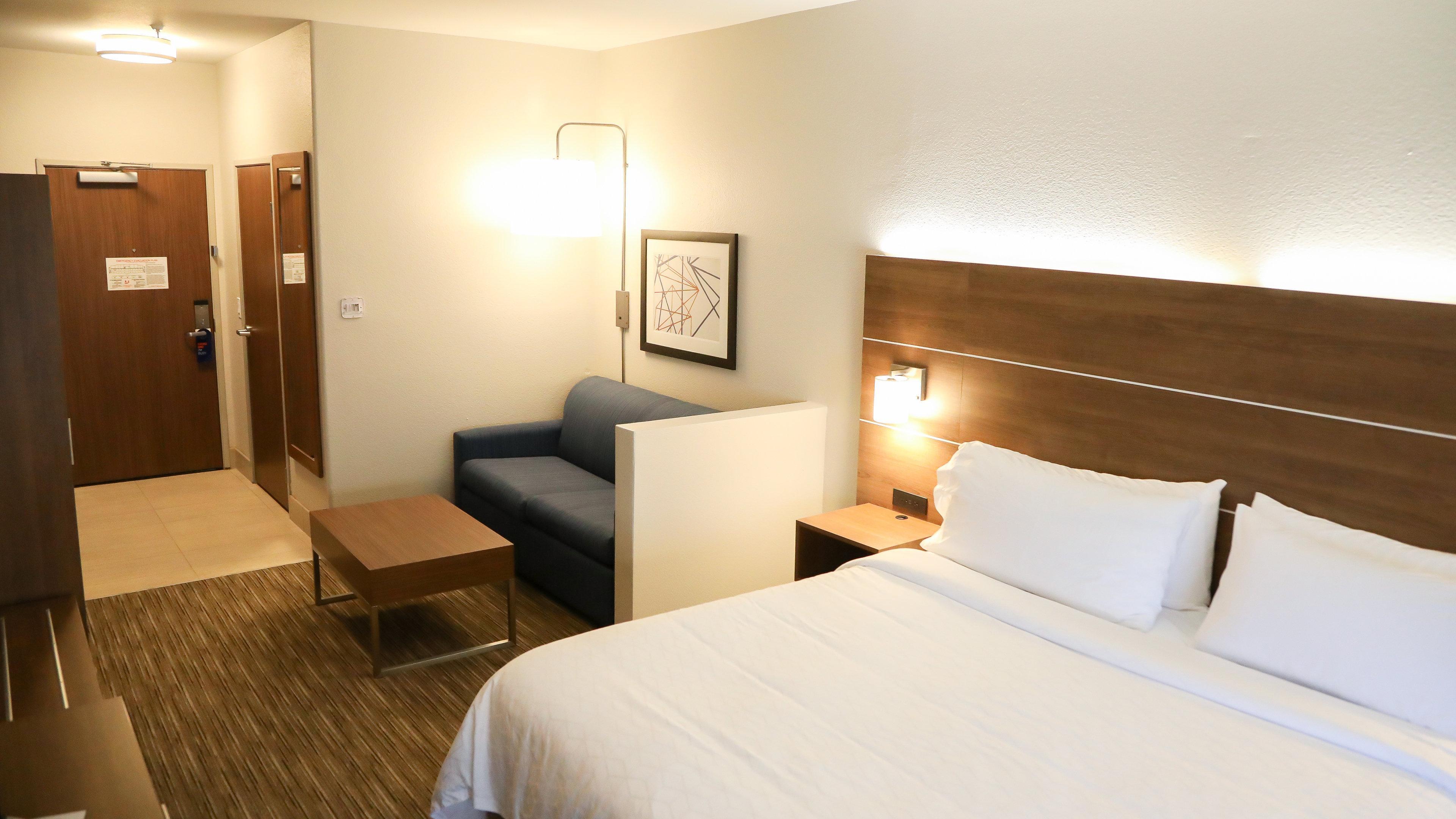 Express & North By Ihg 2*
