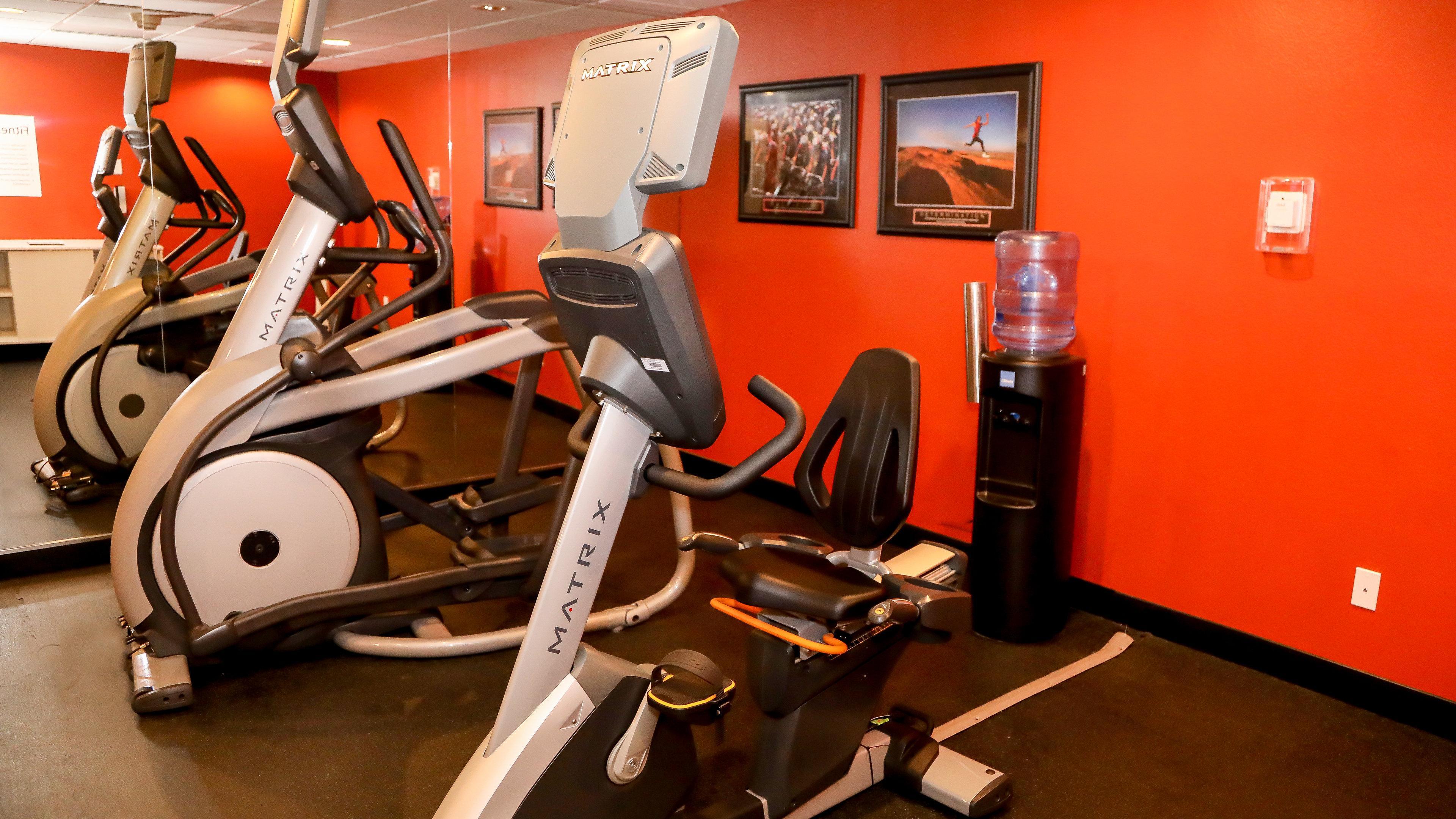 Express & North By Ihg Hotel Colorado Springs