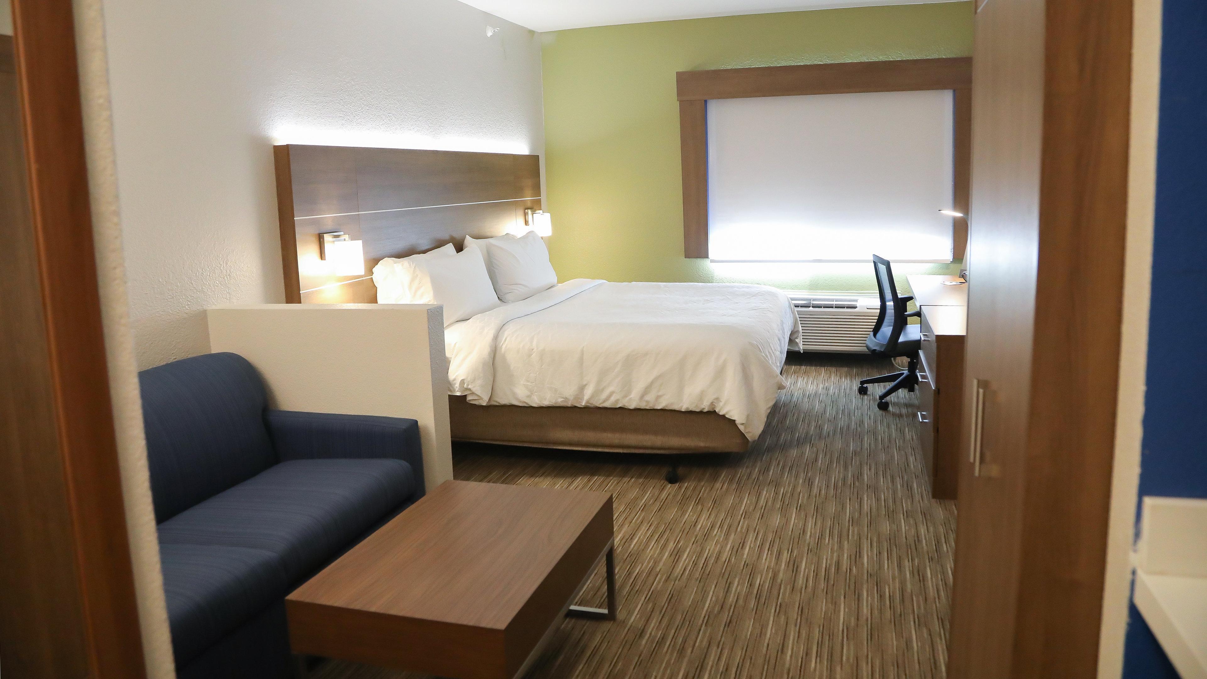 Hotel Express & North By Ihg Colorado Springs