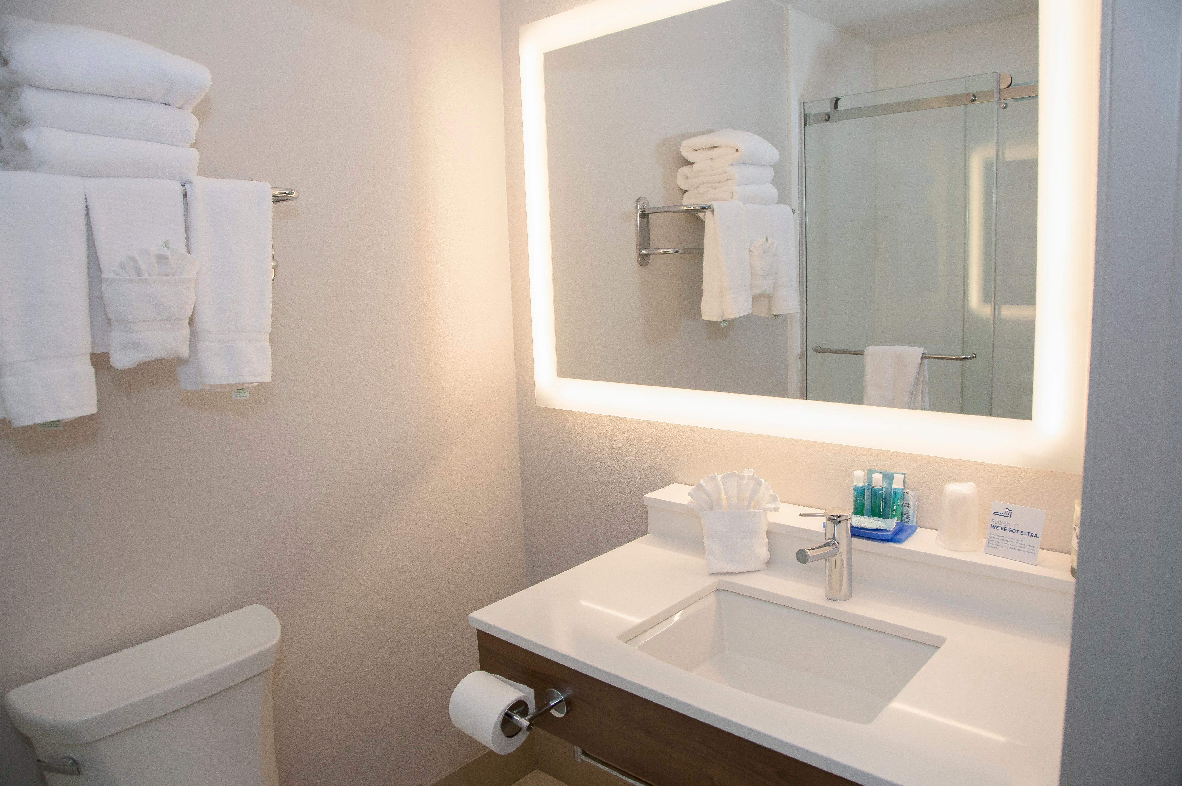 Express & North By Ihg Hotel
